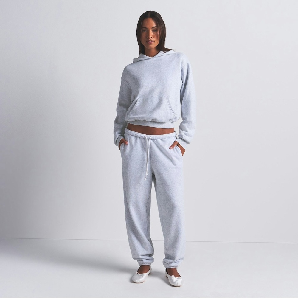 SKIMS Light Heather Gray Cotton Fleece Classic Jogger Sweatpants
